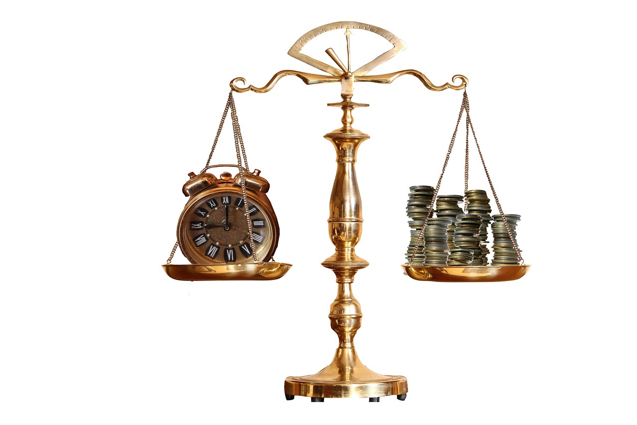 借金に悩んだときに弁護士に相談する最適なタイミングは？