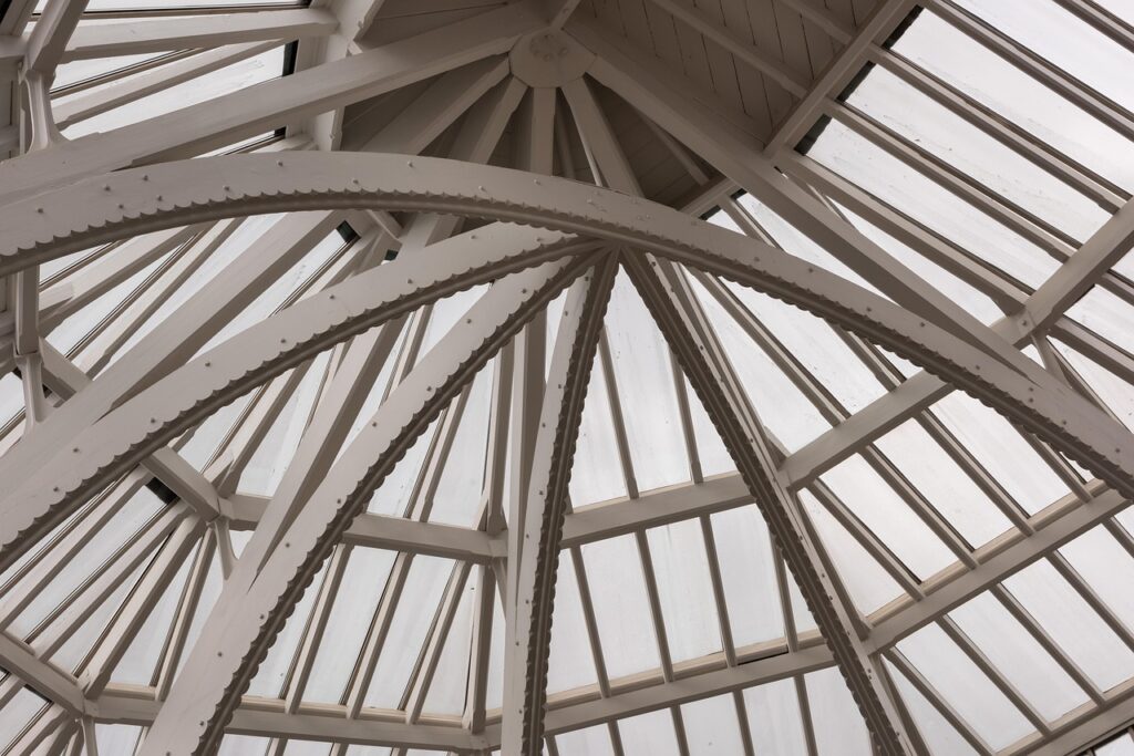 特定調停は裁判所でどのように進められるの？